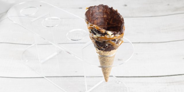 Chocolate Caramel Drizzle Cone