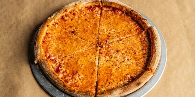 Traditional Pizza