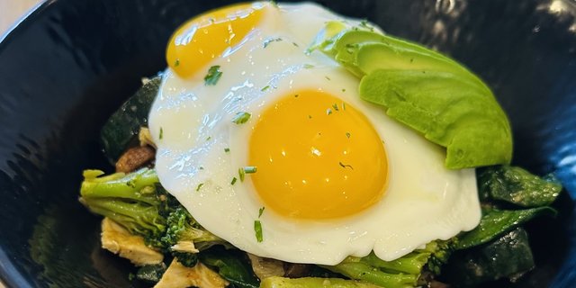 Protein Breakfast Bowl