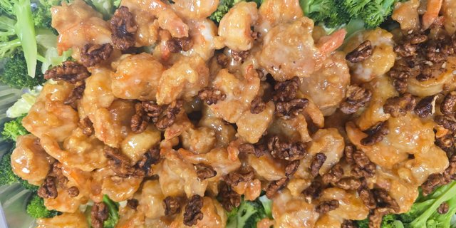 Honey-Glazed Walnut Shrimp
