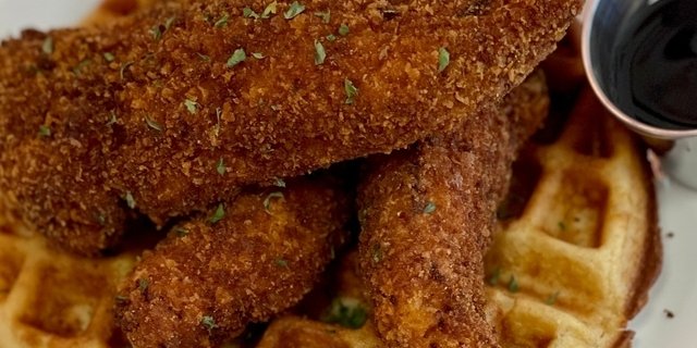 Chicken & Waffles