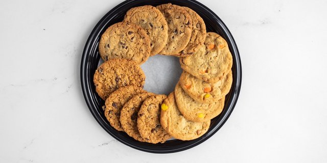 Dozen Cookies