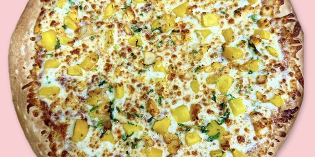Mango-Chicken Pizza