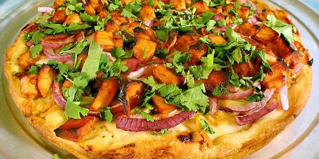 Untouchables Deep Dish Pizza