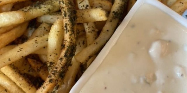 French Fries & Blue Cheese Dip