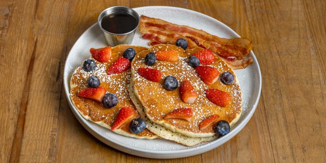 Buttermilk Pancakes
