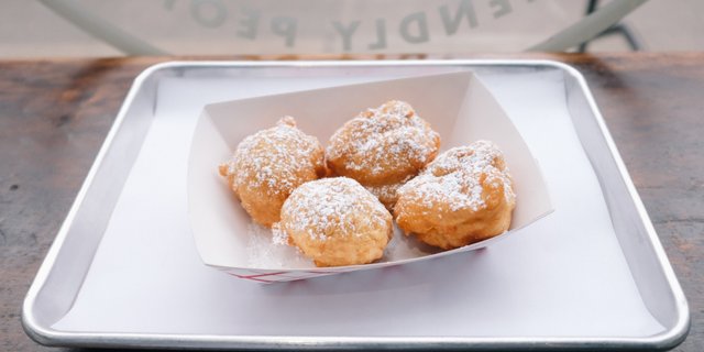 Zeppoles