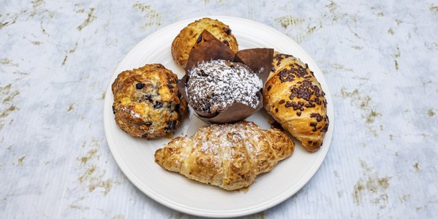 Full Sized Pastry
