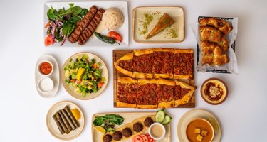 Moda Cafe Restaurant