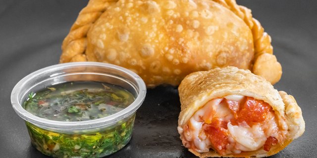 Pizza Empanada