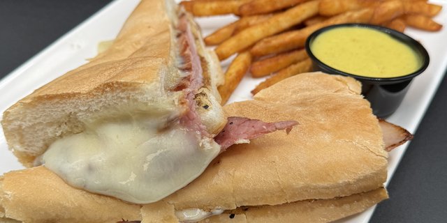 Smoked Ham & Swiss Melt