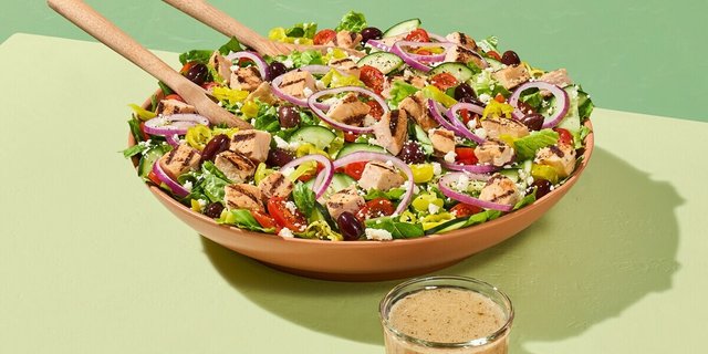 Greek Salad With Chicken