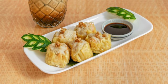 Steamed Thai Dumplings