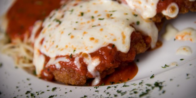 Chicken Parmigiana w/ Pasta