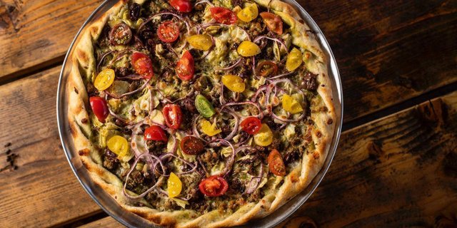 Mighty Afrodite Pizza