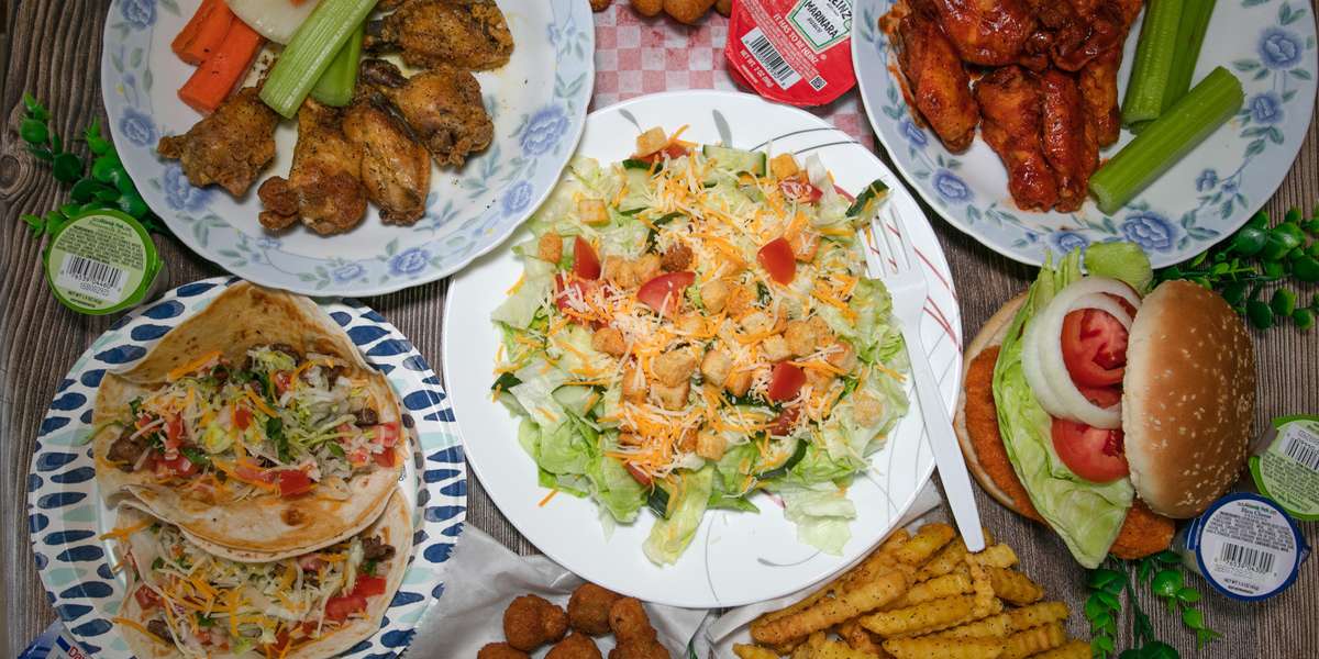 Floyd Wings and Grill