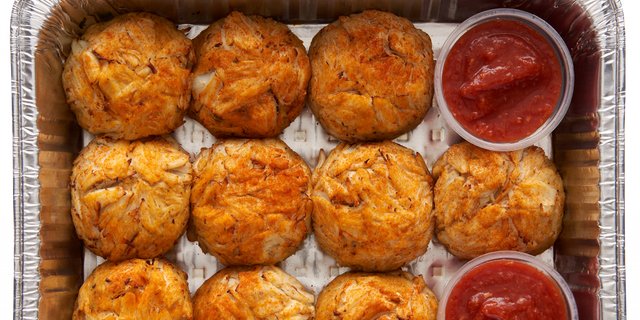 Ultimate Crab cake Entree