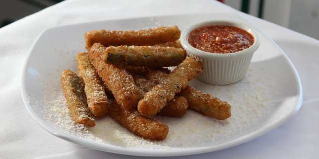 Mozzarella Sticks