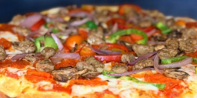 American Pizza w/ Cauliflower Crust