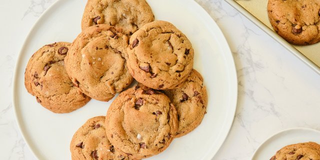 Chocolate Chip Cookie
