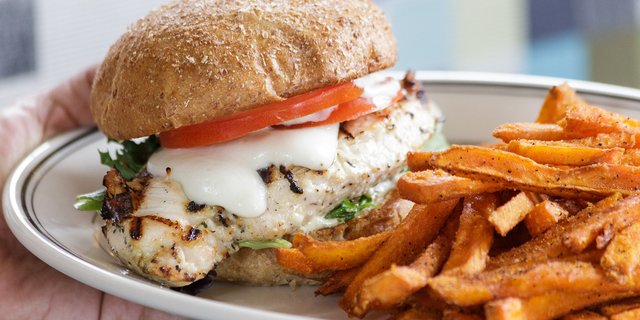Soprano Chicken Boxed Lunch