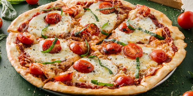 Old World Maggie Pizza