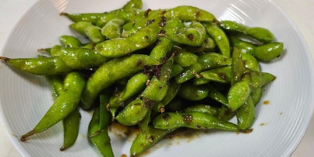 Spicy Edamame