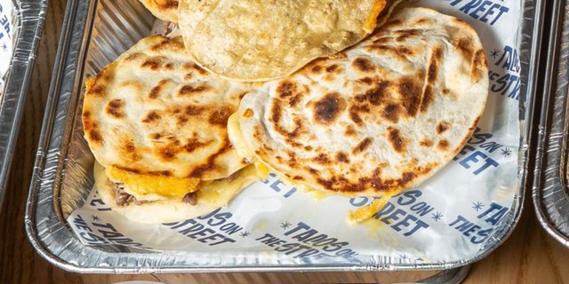 25 Quesadillas Chicken