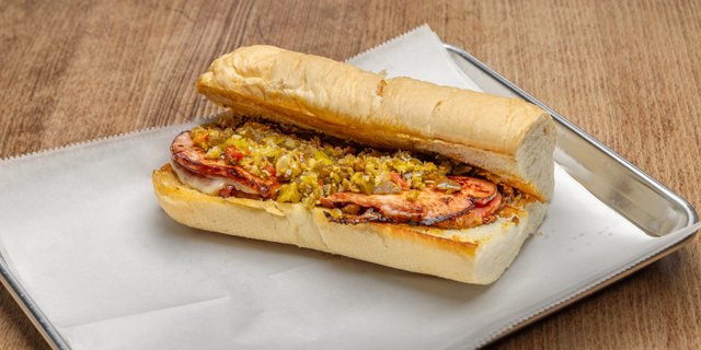Muffuletta Po'boy