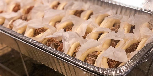 24-Piece Party Bao Tray