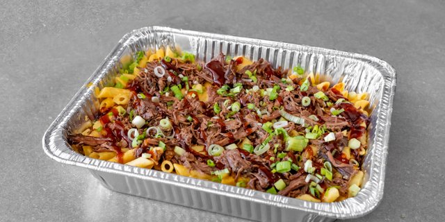 Brisket Mac & Cheese Tray