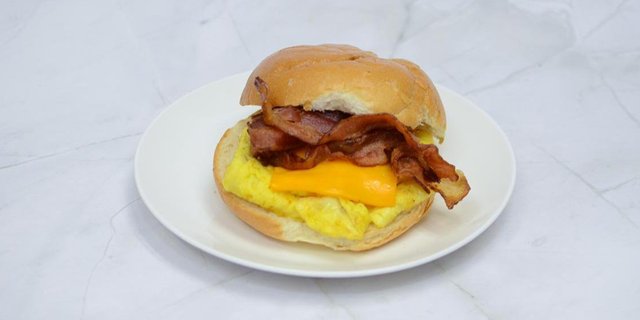 Breakfast Egg & Roll Sandwich