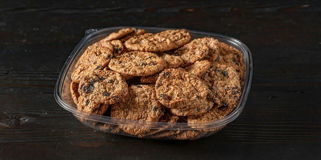 72 Pack of Oatmeal Raisin Mini Cookies