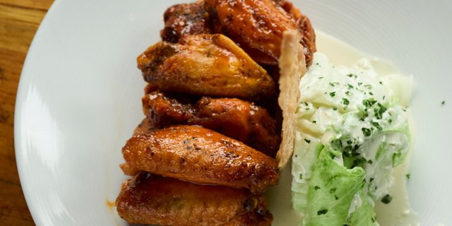 10 Wings