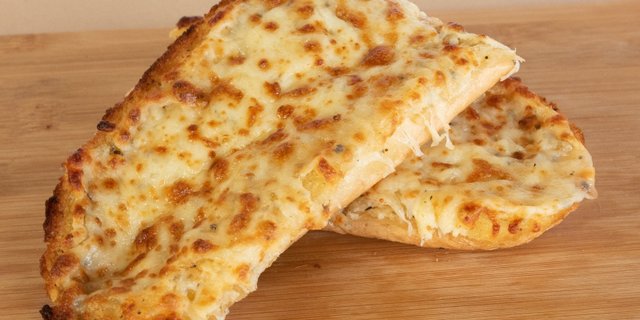 Garlic Cheese Bread