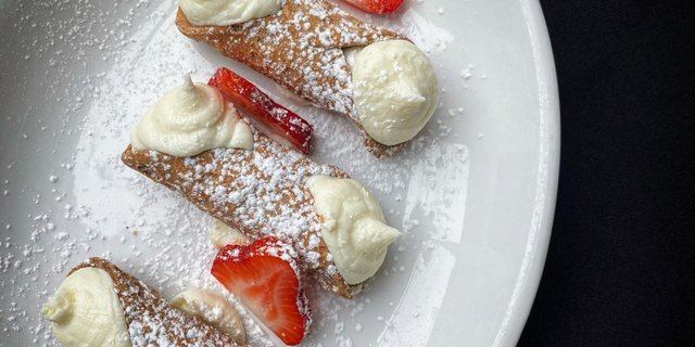 Mini Cannolis