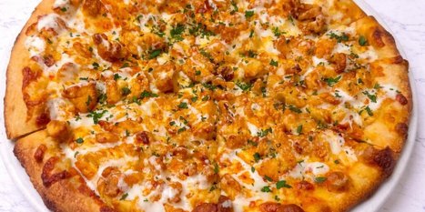 Buffalo Chicken 12" Pizza