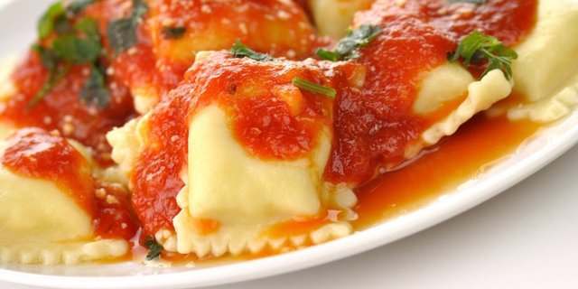 Individual Ravioli w/ Cheese