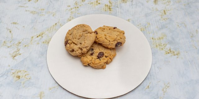 Oatmeal Raisin Cookies
