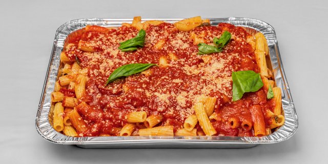 Rigatoni Bolognese
