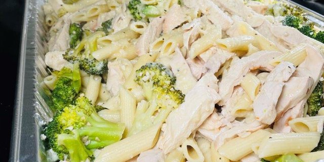 Chicken, Penne & Broccoli