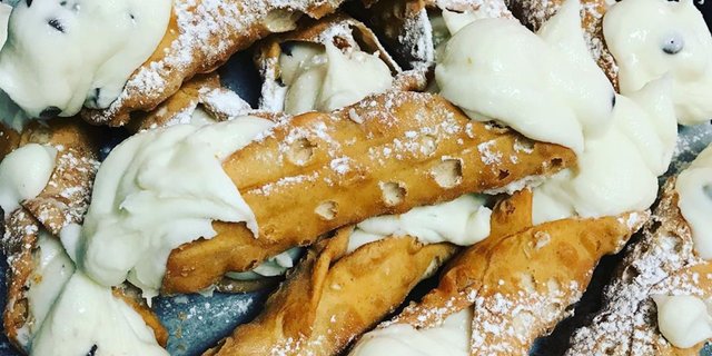 Filled Cannoli