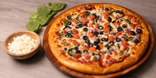 Spinach Delight Pizza