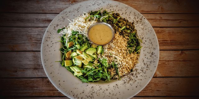 Arugula & Avocado Salad Box