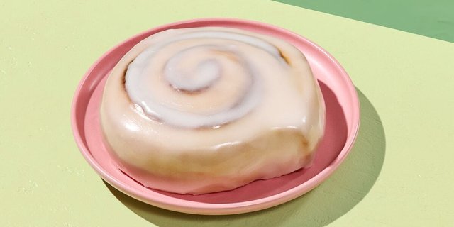 Cinnamon Roll Boxed Breakfast