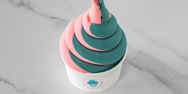 Strawberry & Cookie Cup