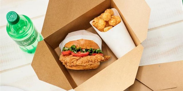 Crispy Chicken Sandwich Boxed Lunch