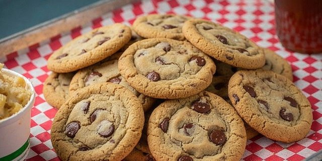 Chocolate Chip Cookies