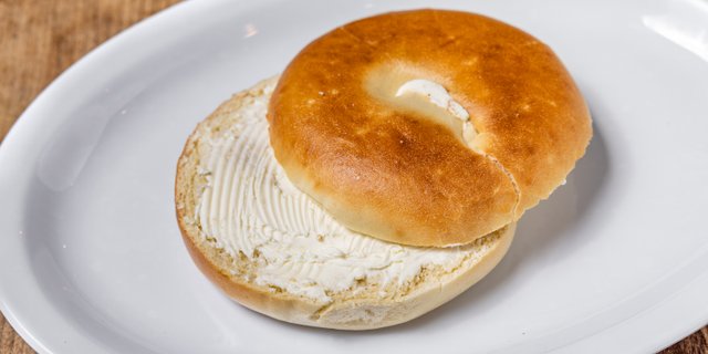 Bagel & Cream Cheese Tray