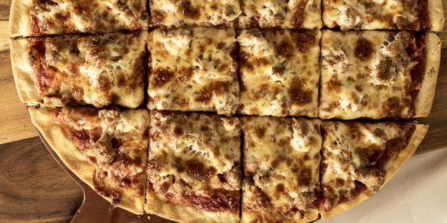 Build-Your-Own Thin Crust Pizza